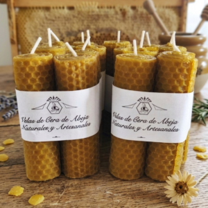 Velas de miel pequeñas
